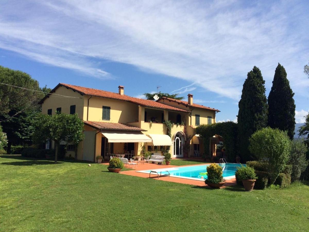 Villa "L'Unica " ลุคคา ภายนอก รูปภาพ