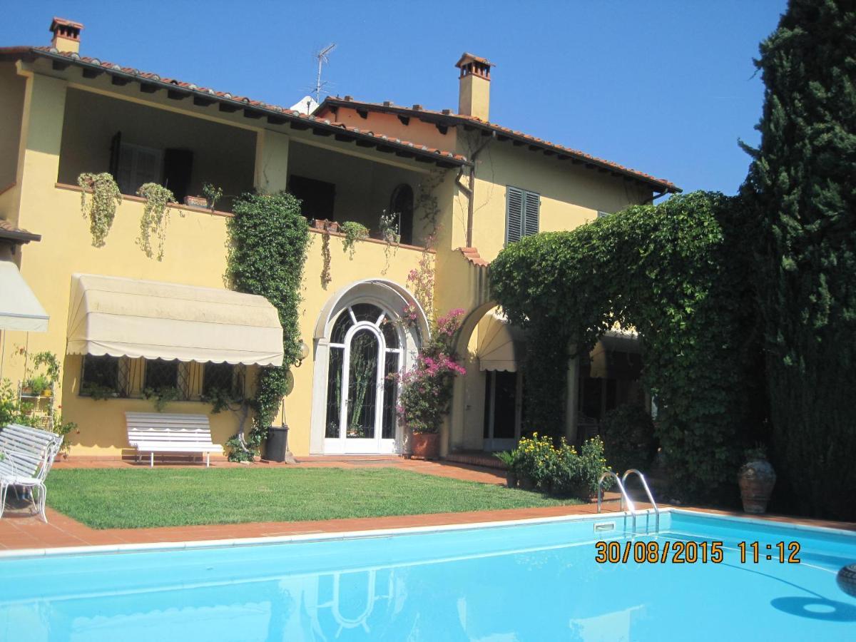 Villa "L'Unica " ลุคคา ภายนอก รูปภาพ
